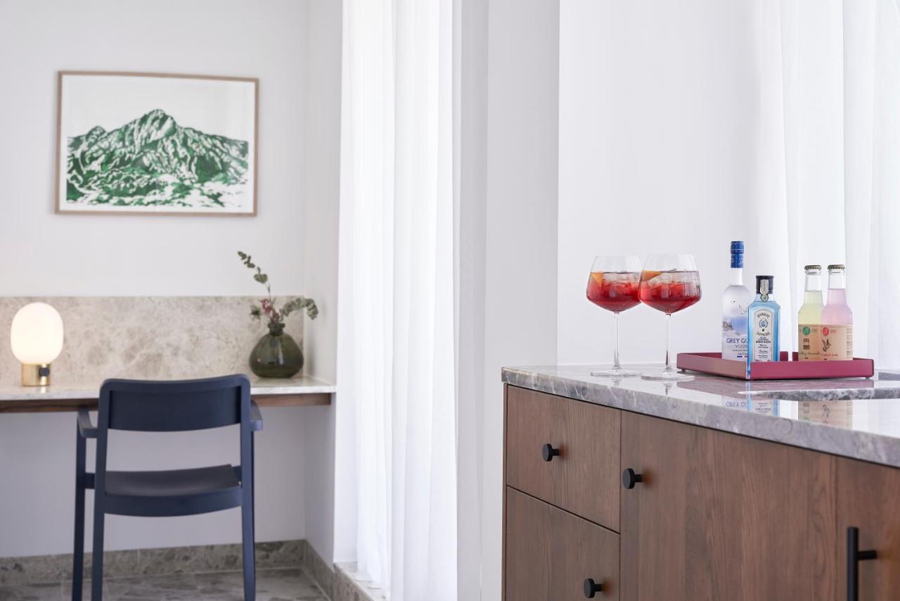 The Social Athens Hotel, A Member Of Radisson Individuals エクステリア 写真