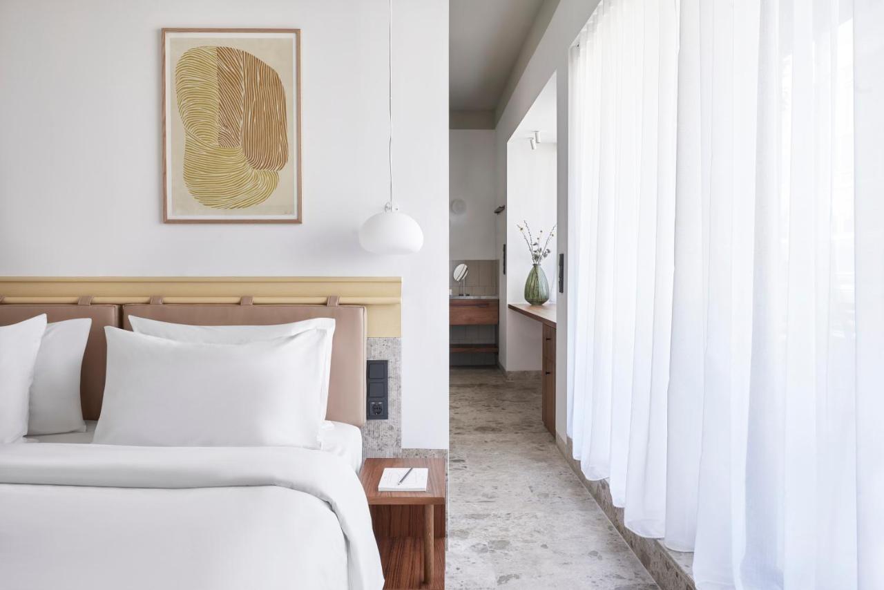 The Social Athens Hotel, A Member Of Radisson Individuals エクステリア 写真