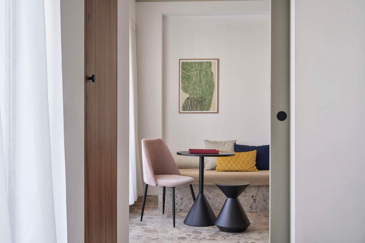 The Social Athens Hotel, A Member Of Radisson Individuals エクステリア 写真