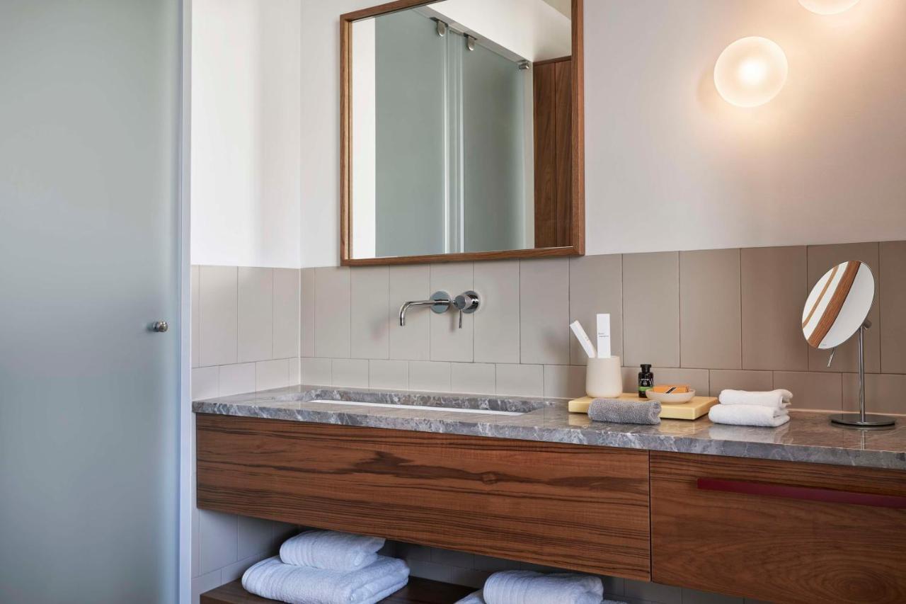 The Social Athens Hotel, A Member Of Radisson Individuals エクステリア 写真